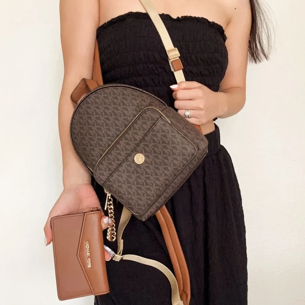 Michael Kors Maisie XS 2 In 1 Backpack + Pouch Brown Logo MK Signature - Picture 3 of 5